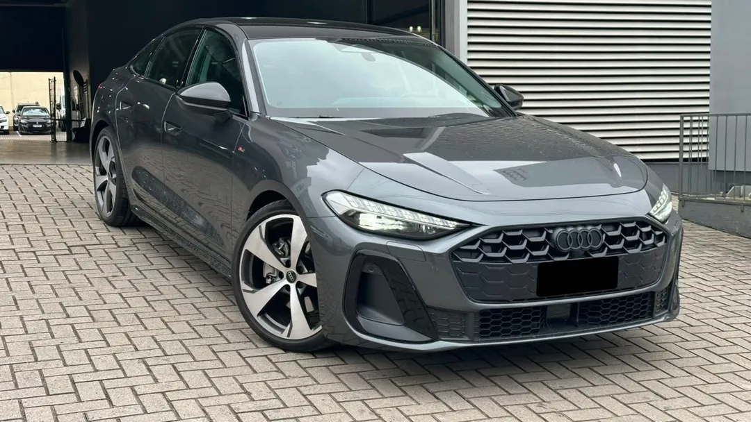 Audi-A5-A5 Sedan Performance S Edition 2.0 TFSI Quattro