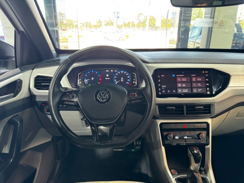 Volkswagen-T-CROSS-1.4 250 TSI TOTAL FLEX HIGHLINE AUTOMÁTICO