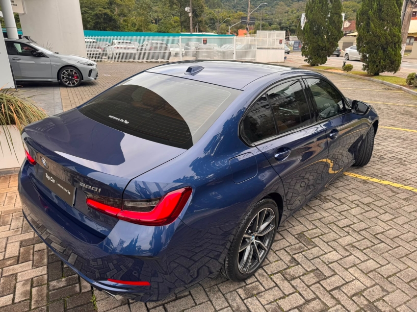 BMW-320i-2.0 16V TURBO FLEX SPORT GP AUTOMÁTICO