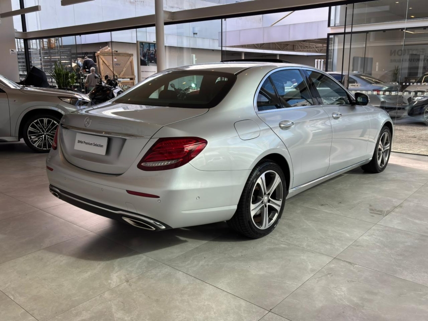 MERCEDES BENZ-E 250-2.0 CGI GASOLINA AVANTGARDE 9G-TRONIC