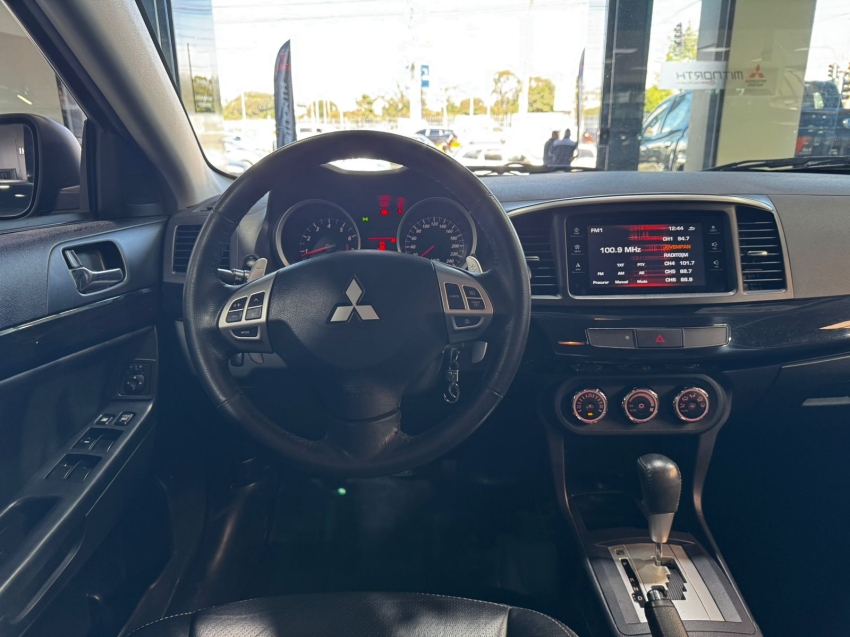 Mitsubishi-LANCER-2.0 HL 16V GASOLINA 4P AUTOMÁTICO