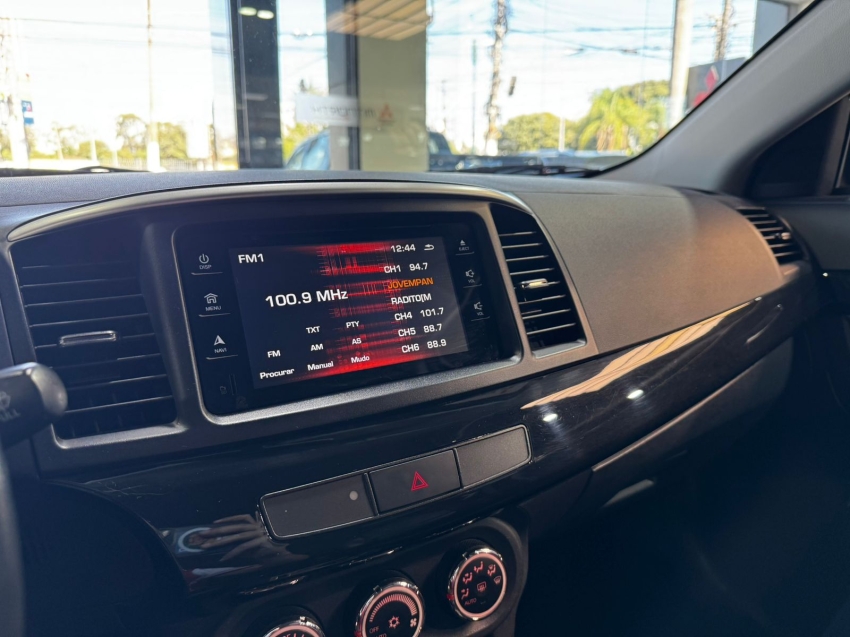 Mitsubishi-LANCER-2.0 HL 16V GASOLINA 4P AUTOMÁTICO