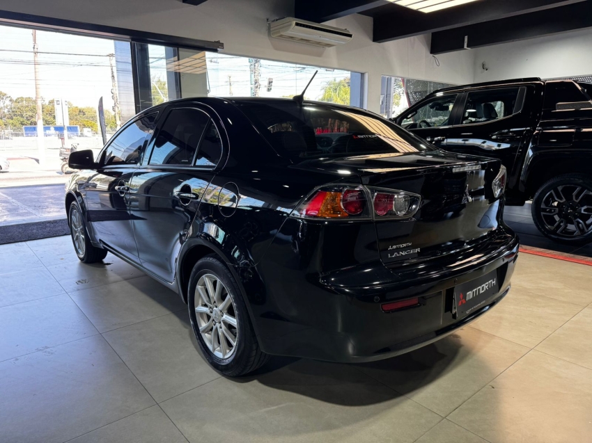 Mitsubishi-LANCER-2.0 HL 16V GASOLINA 4P AUTOMÁTICO