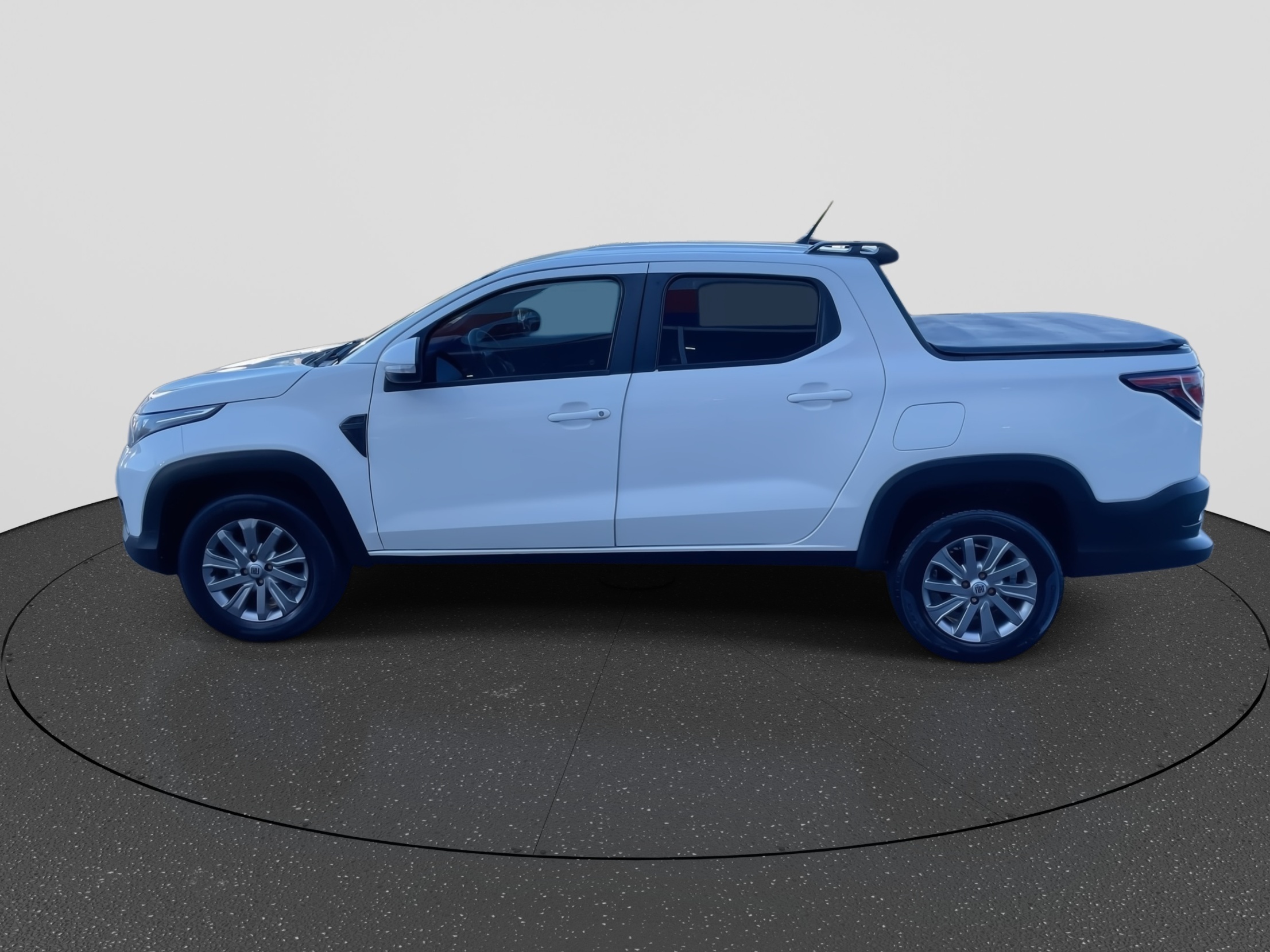 Fiat-STRADA-Strada Freedom 1.3 Flex 8V CD