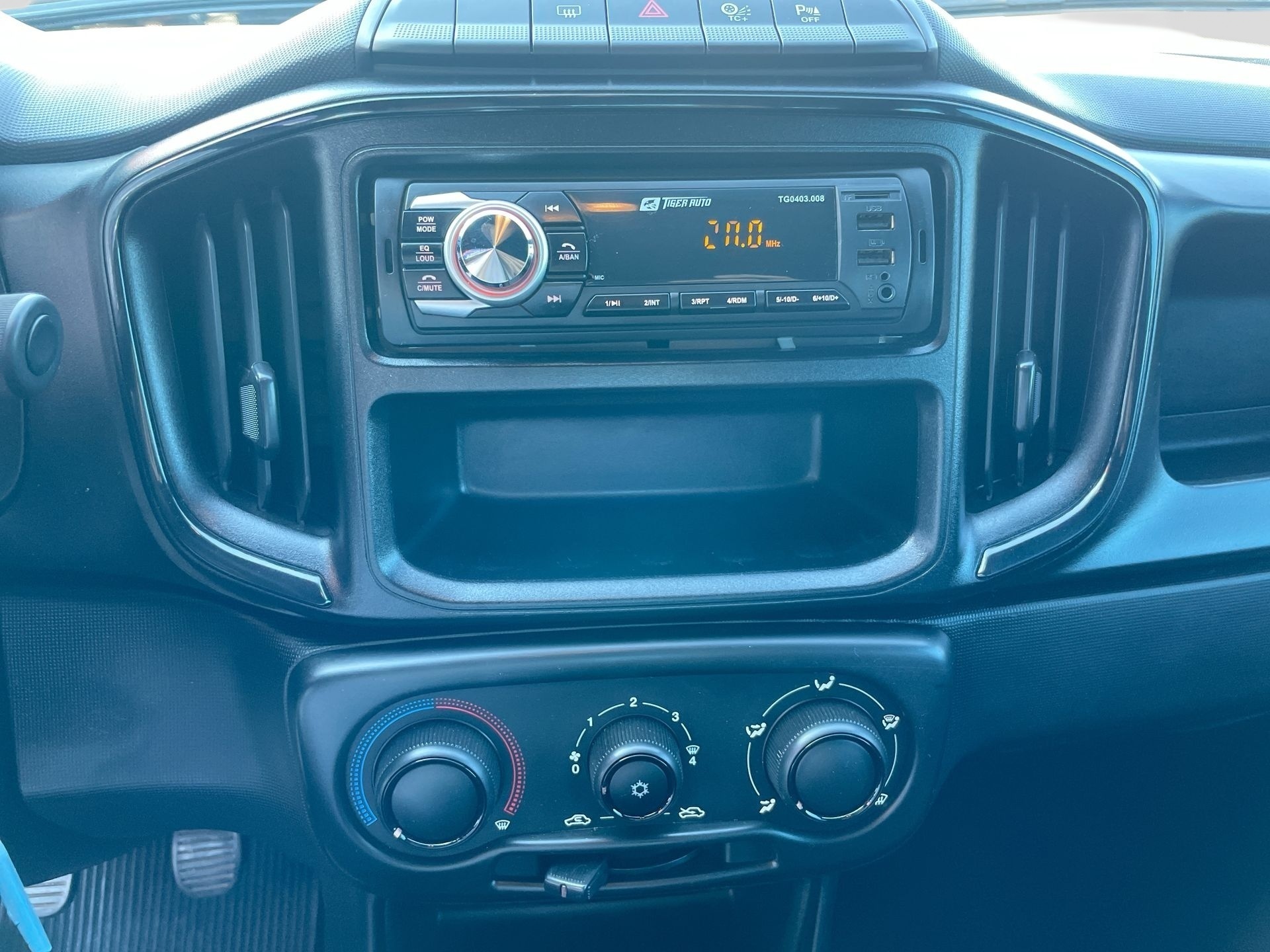 Fiat-STRADA-Strada Freedom 1.3 Flex 8V CD