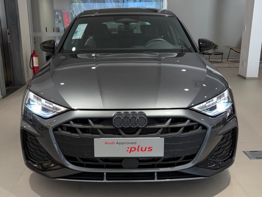 Audi-A3-2.0 40 TFSI GASOLINA SPORTBACK PERFORMANCE BLACK S-TRONIC