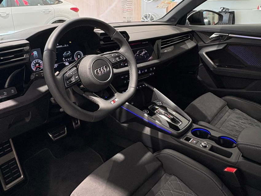 Audi-A3-2.0 40 TFSI GASOLINA SPORTBACK PERFORMANCE BLACK S-TRONIC
