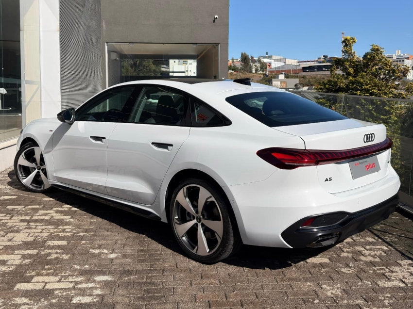 Audi-A5-2.0 TFSI GASOLINA PERFORMANCE S EDITION QUATTRO S TRONIC