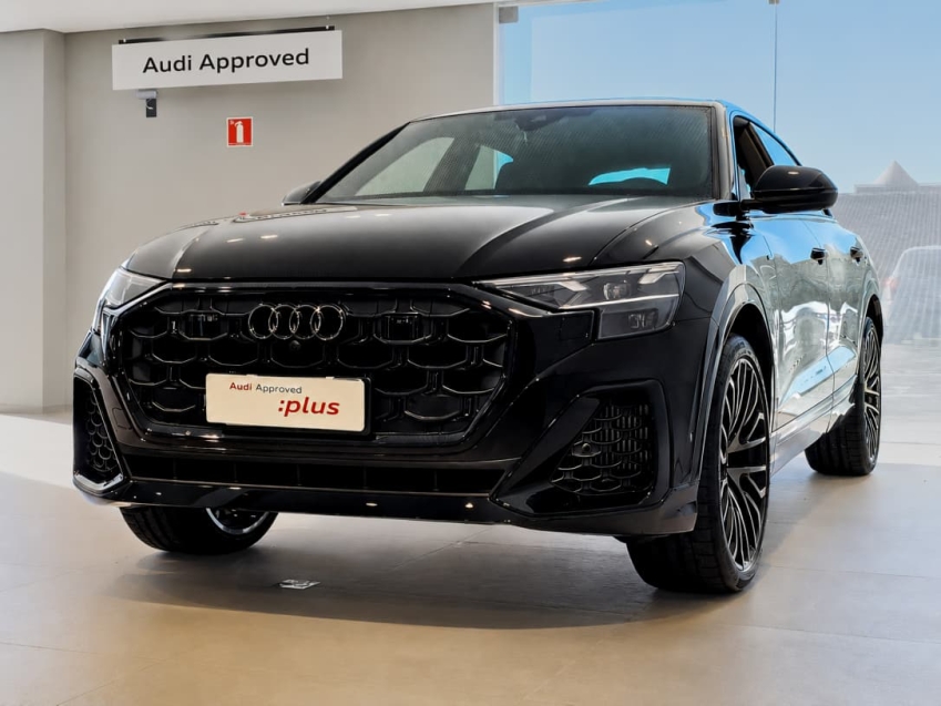 Audi-Q8-3.0 TFSI GASOLINA PERFORMANCE BLACK QUATTRO TIPTRONIC