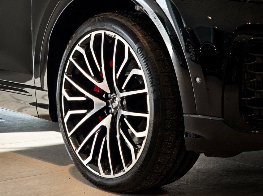Audi-Q8-3.0 TFSI GASOLINA PERFORMANCE BLACK QUATTRO TIPTRONIC