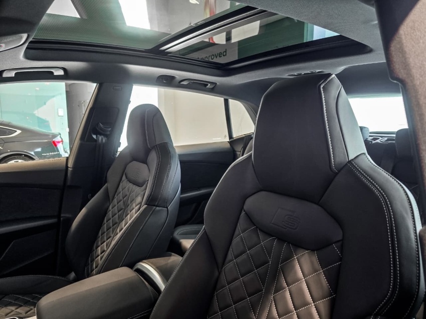 Audi-Q8-3.0 TFSI GASOLINA PERFORMANCE BLACK QUATTRO TIPTRONIC