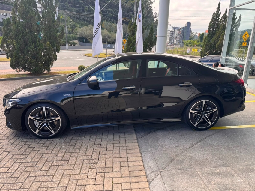 MERCEDES BENZ-CLA 35 AMG-2.0 MHEV 4MATIC 8G-DCT