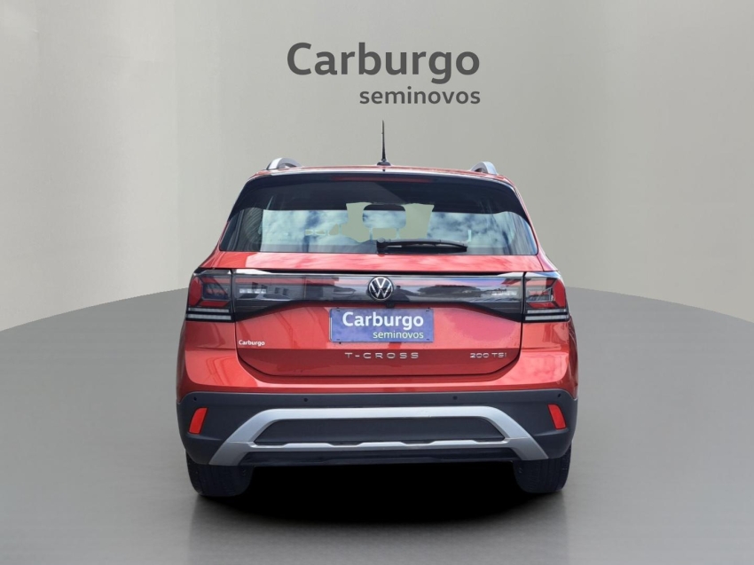 Volkswagen-T-CROSS-1.0 200 TSI TOTAL FLEX AUTOMÁTICO