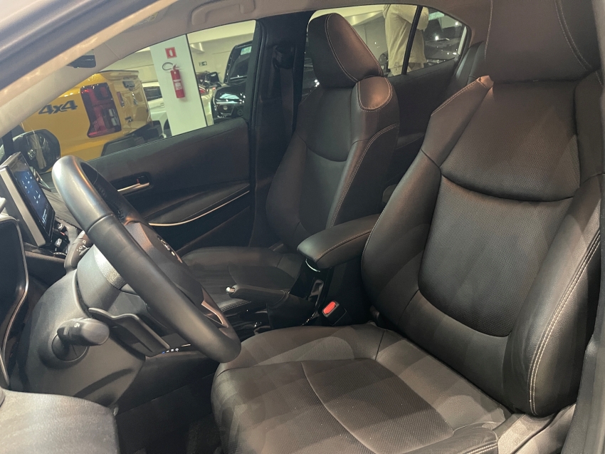 Toyota-COROLLA-2.0 VVT-IE FLEX XEI DIRECT SHIFT
