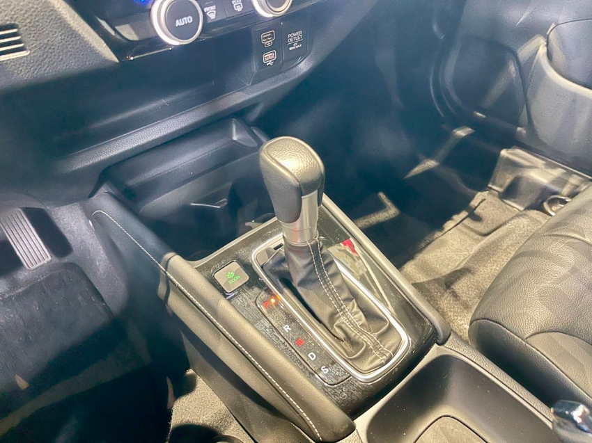 Honda-CITY-1.5 i-VTEC FLEX HATCH TOURING CVT