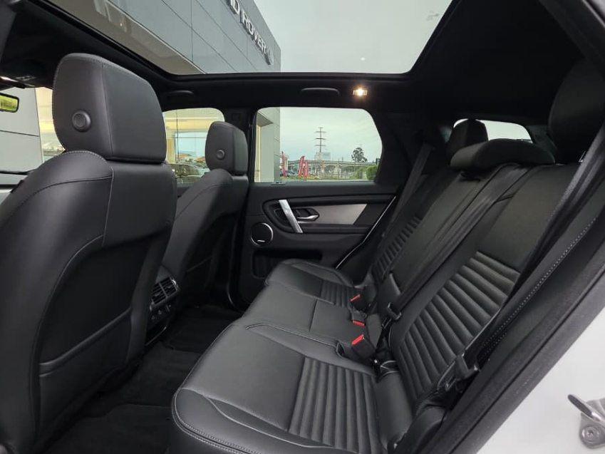 Land Rover-DISCOVERY SPORT-2.0 P250 TURBO FLEX R-DYNAMIC SE AUTOMÁTICO
