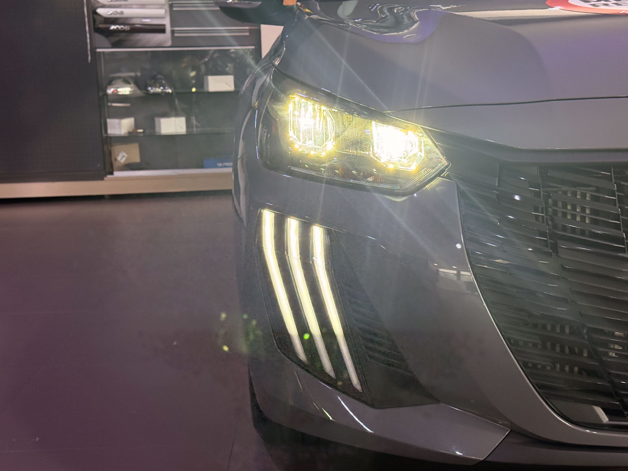 Peugeot-208-208 Allure 1.0 Turbo Flex 5p Aut.