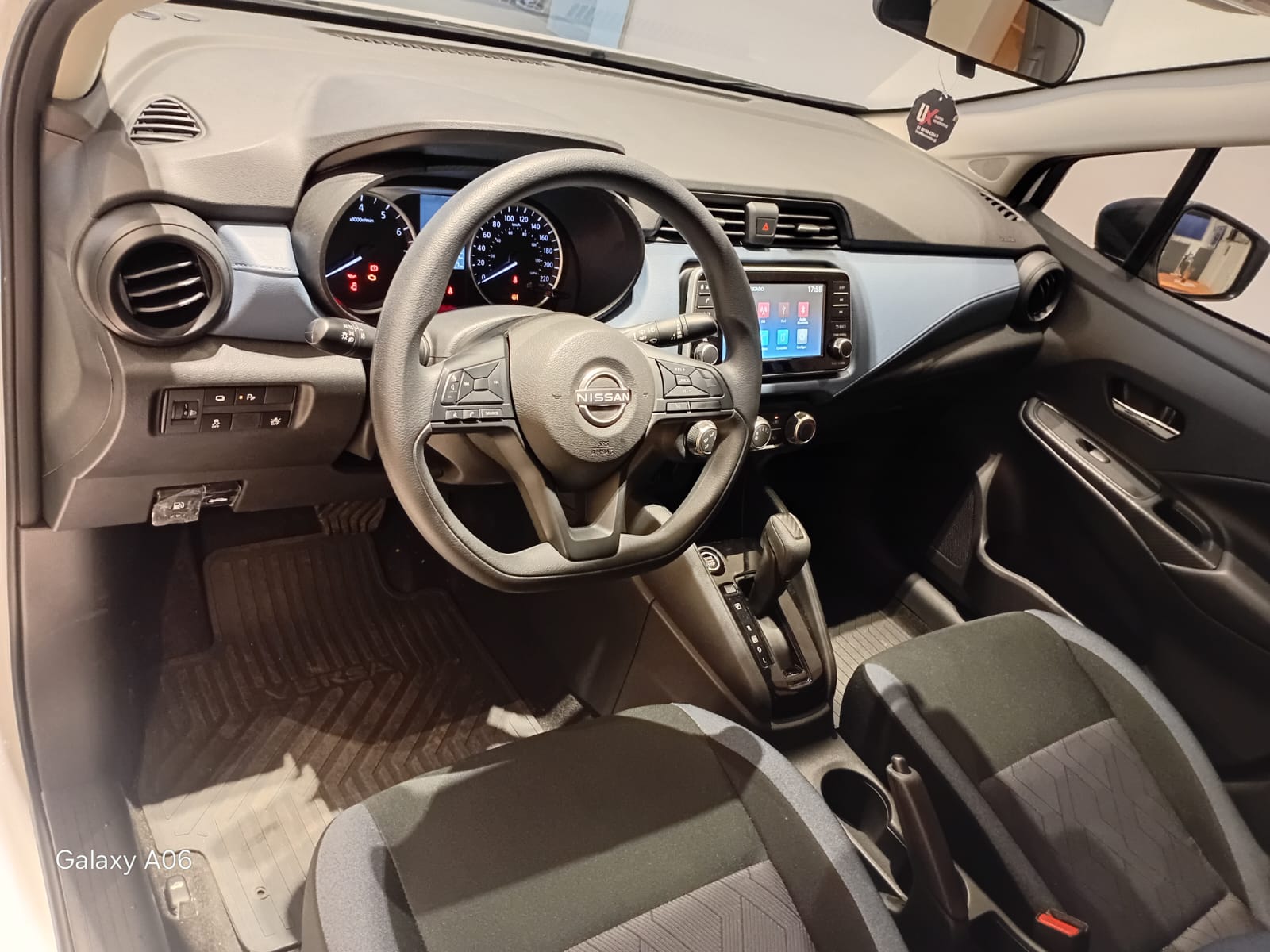 Nissan-VERSA-VERSA 16SV FLEX
