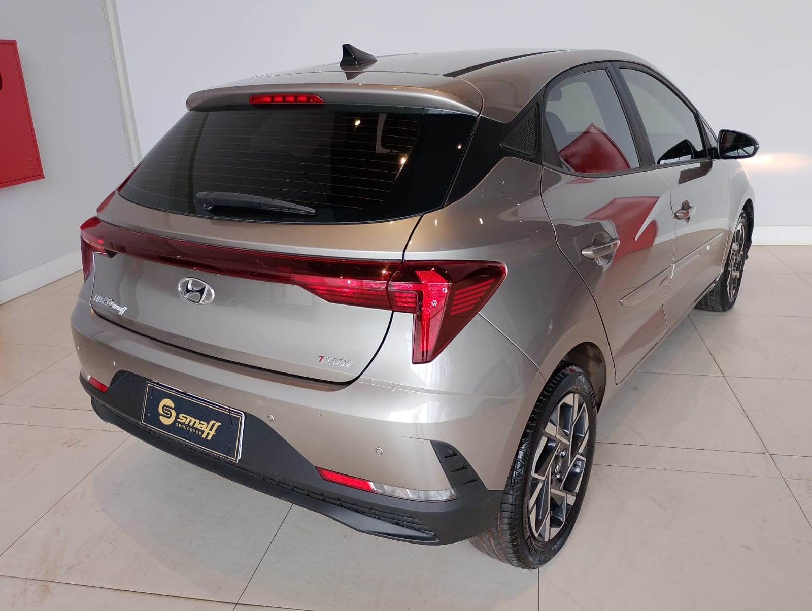 Hyundai-HB20-HB20 1.0 TGDI FLEX COMFORT PLUS TECH AT