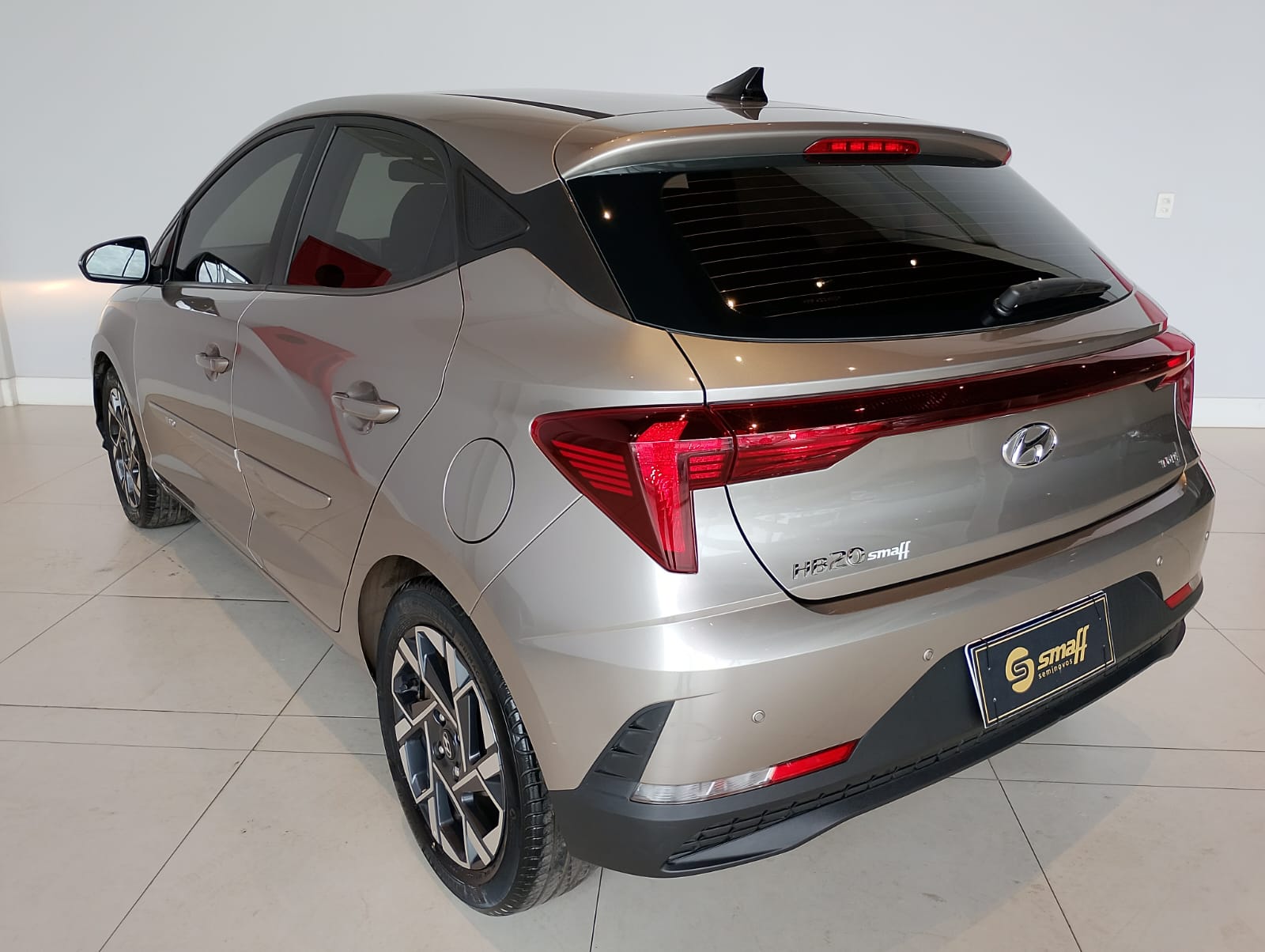 Hyundai-HB20-HB20 1.0 TGDI FLEX COMFORT PLUS TECH AT