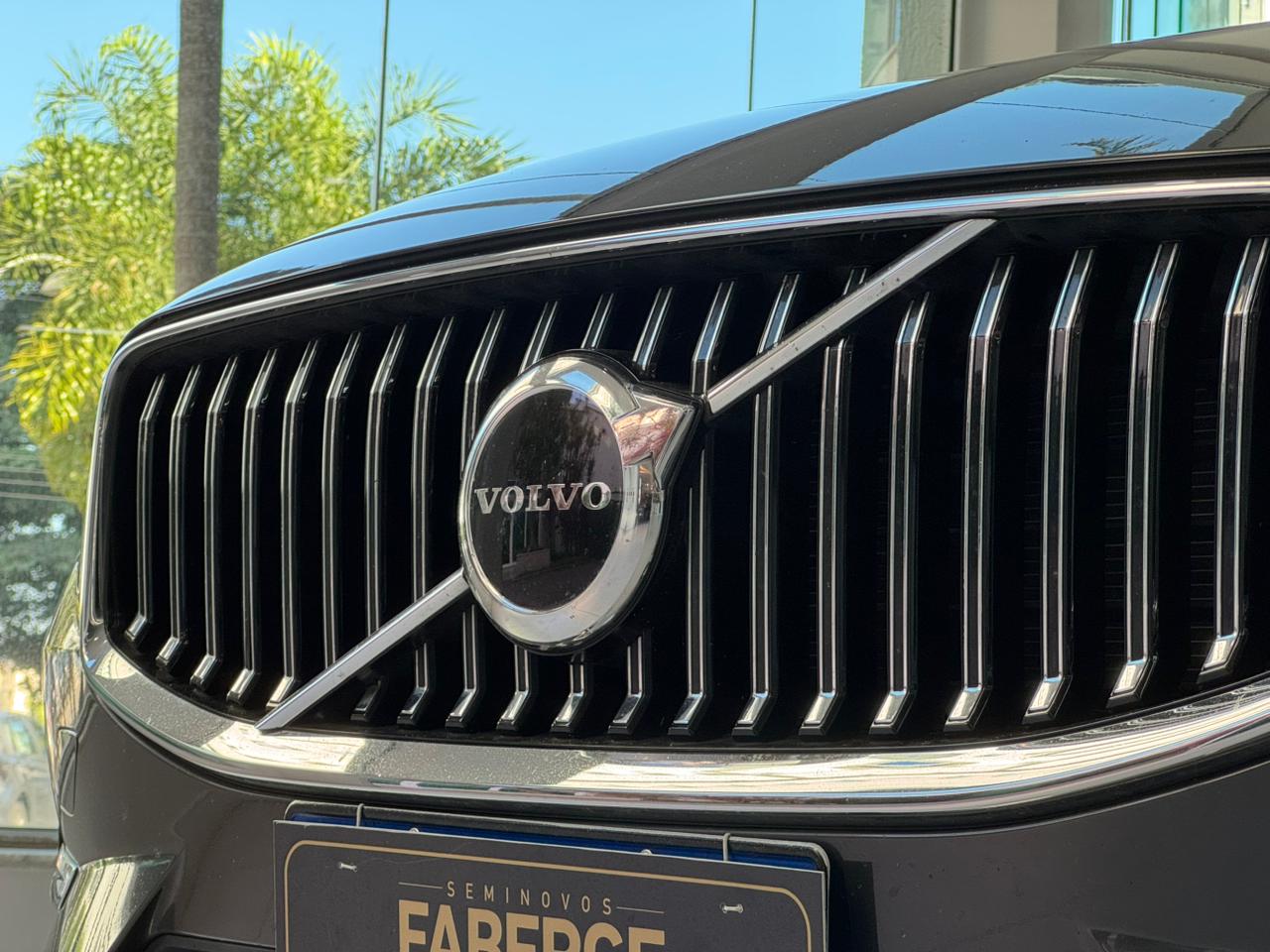 Volvo-XC 60-XC 60 T-8 Plus 2.0 AWD (Híbrido)