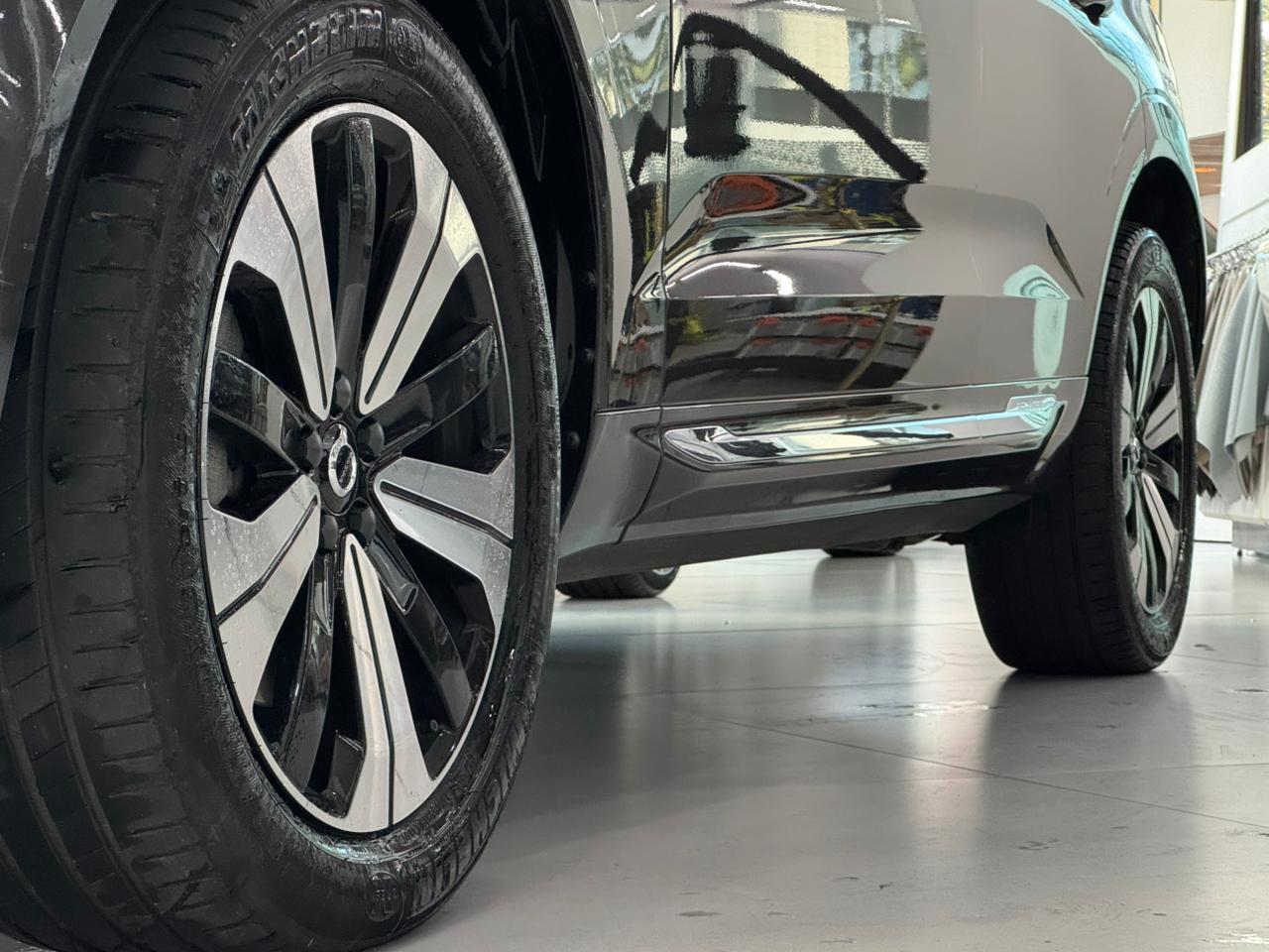 Volvo-XC 60-XC 60 T-8 Plus 2.0 AWD (Híbrido)