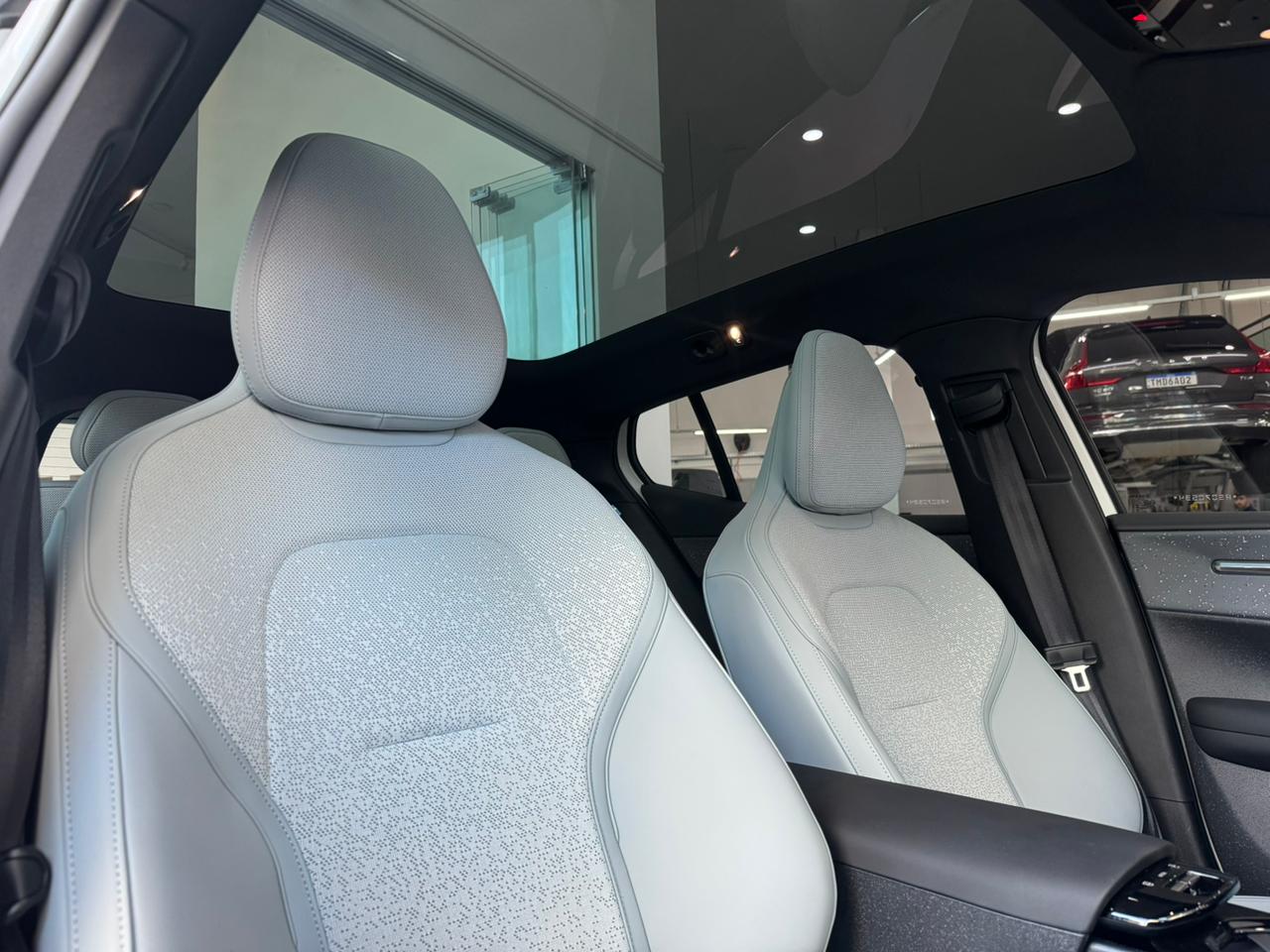 Volvo-EX30-EX30 E60 Ultra (Elétrico)