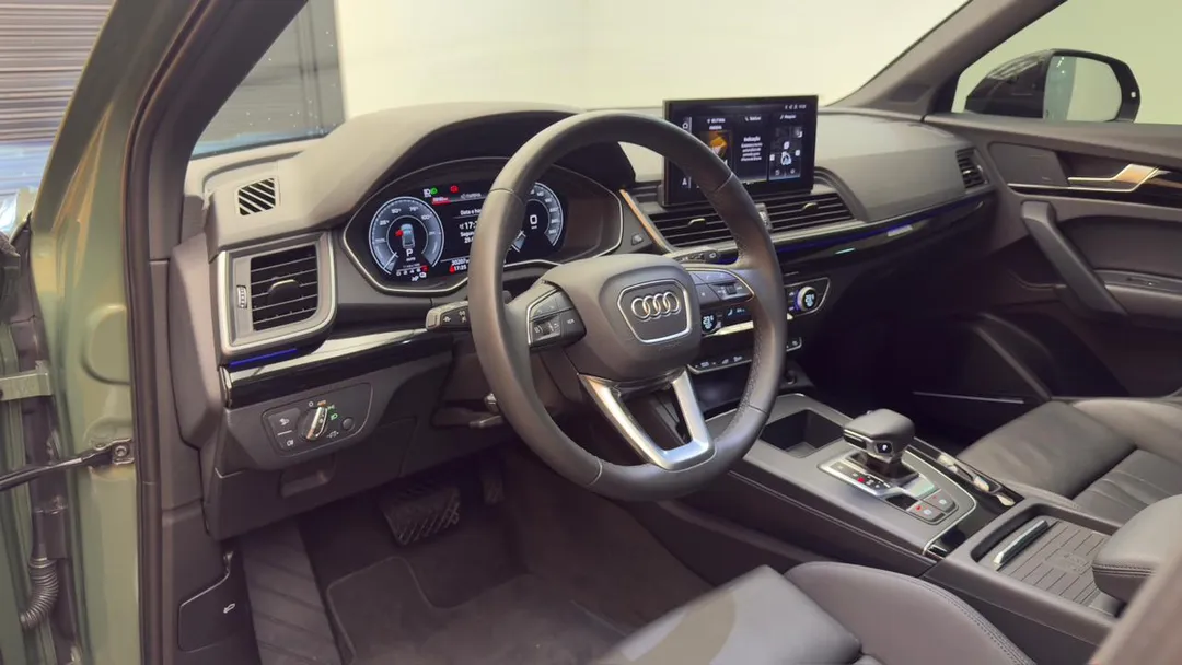 Audi-Q5-Q5 SB P Black. 2.0 TFSIe S.Tr. Qt (Hib.)
