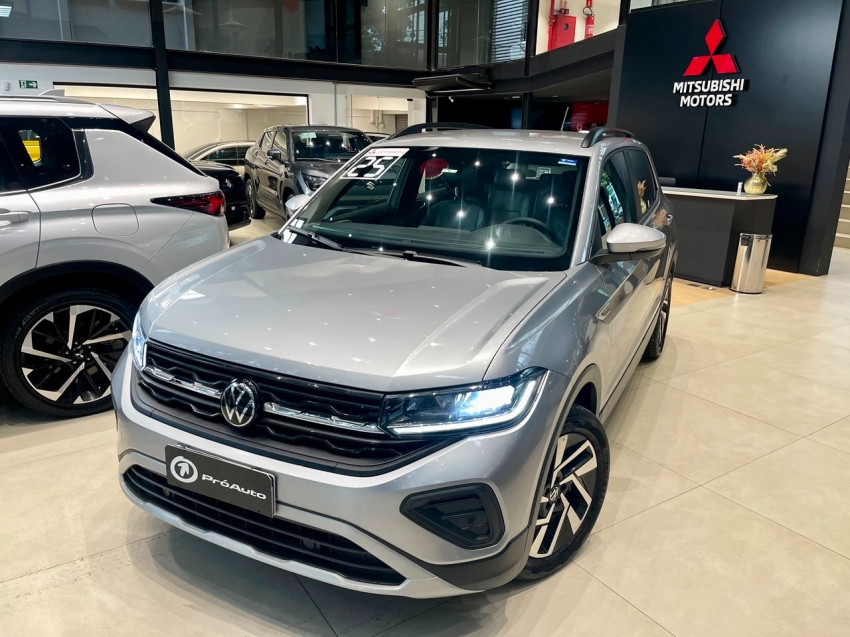 Volkswagen-T-CROSS-1.0 200 TSI TOTAL FLEX COMFORTLINE AUTOMÁTICO