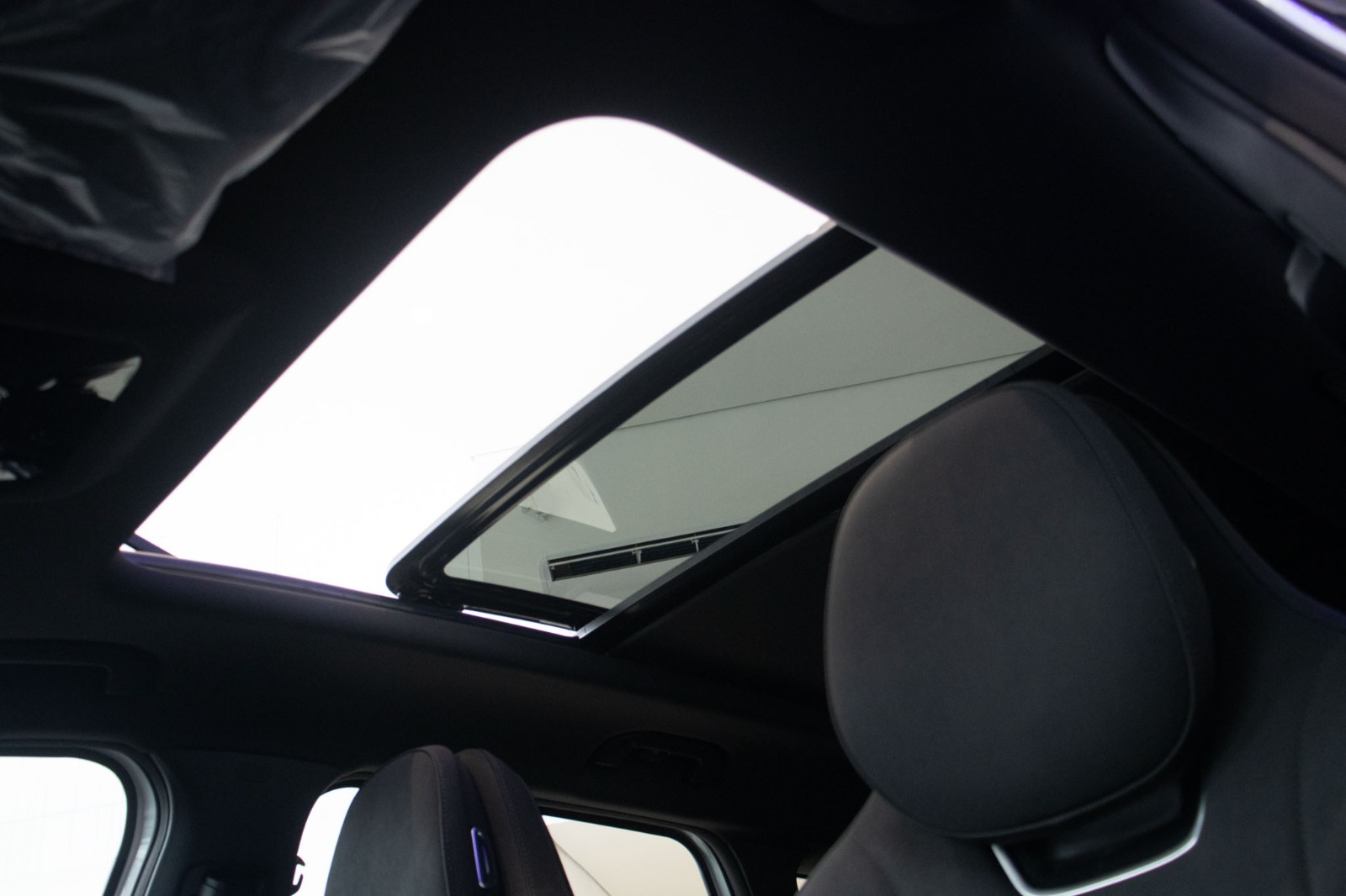 Omoda-7-7 Luxury 1.5 TB FWD