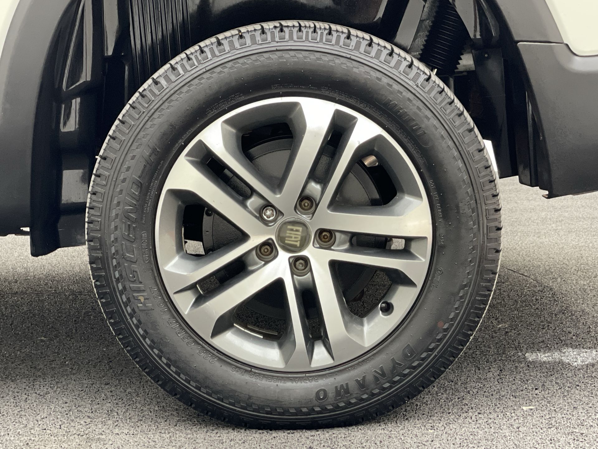 Fiat-TORO-Toro Volcano 2.0 16V 4x4 TB Diesel Aut.