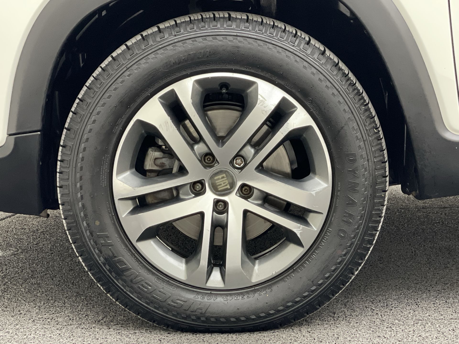 Fiat-TORO-Toro Volcano 2.0 16V 4x4 TB Diesel Aut.