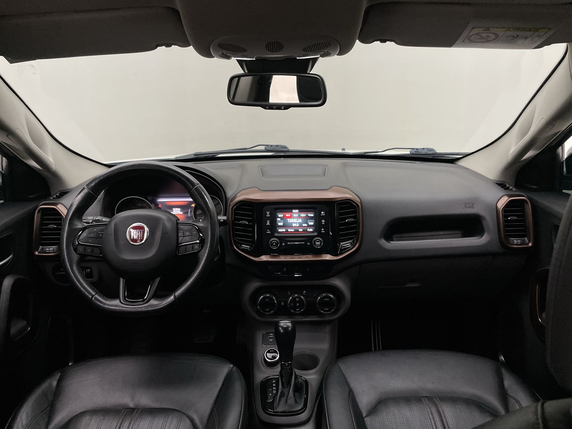 Fiat-TORO-Toro Volcano 2.0 16V 4x4 TB Diesel Aut.