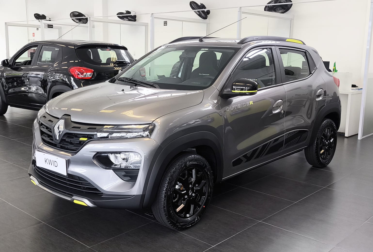 Renault-KWID-KWID OUTSIDER 1.0 Flex 12V 5p Mec.