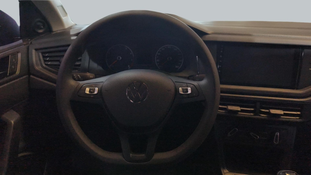 Volkswagen-POLO-1.0 MPI TRACK MANUAL