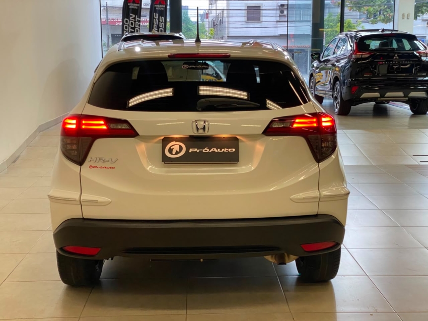 Honda-HR-V-1.8 16V FLEX LX 4P AUTOMÁTICO