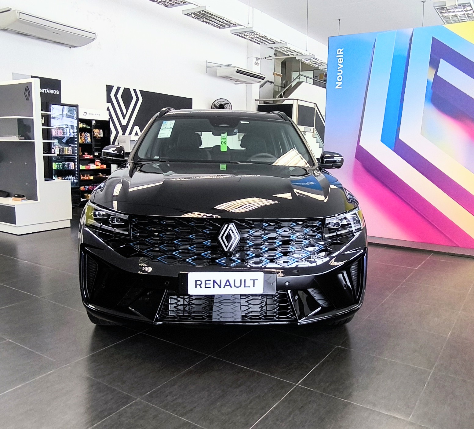 Renault-KOLEOS-KOLEOS Full Hybrid E-Tech