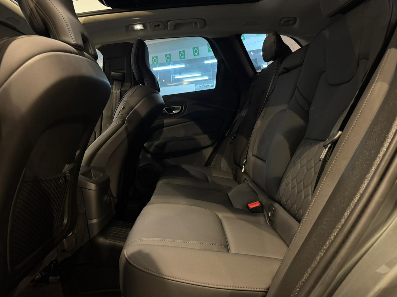 Volvo-XC 60-XC 60 T-8 Plus 2.0 AWD (Híbrido)