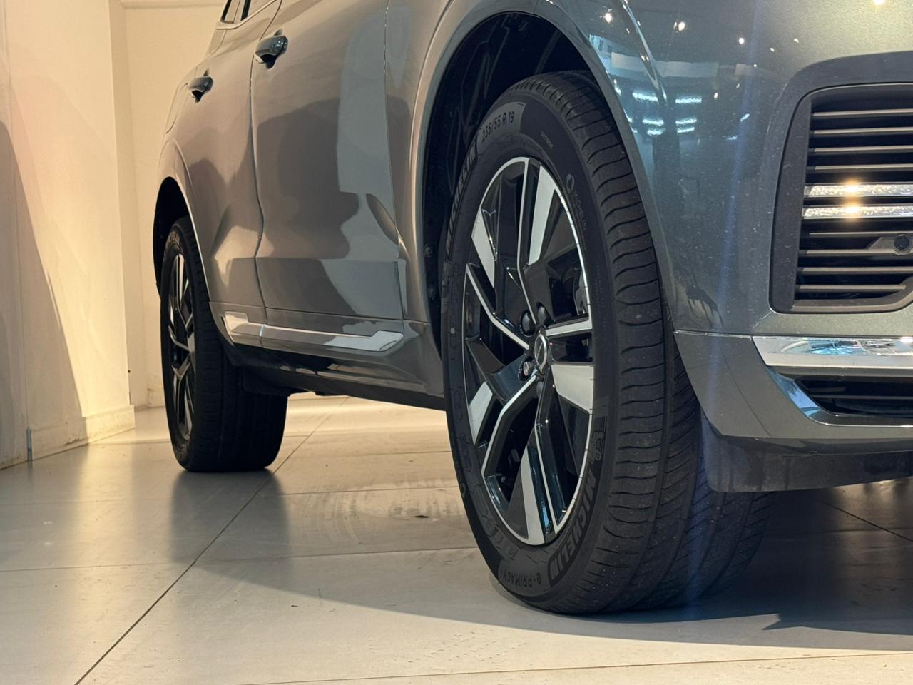 Volvo-XC 60-XC 60 T-8 Plus 2.0 AWD (Híbrido)