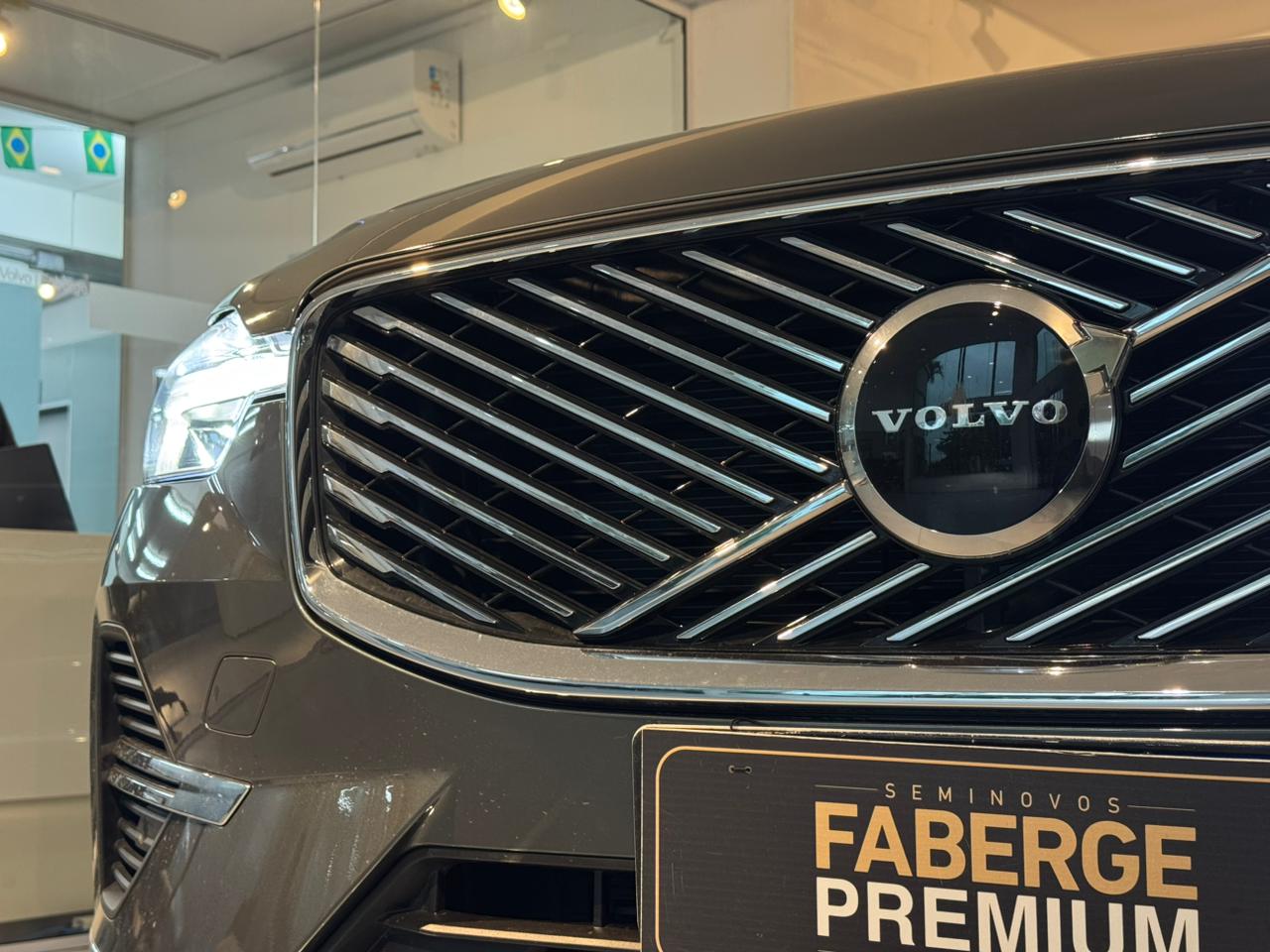 Volvo-XC 60-XC 60 T-8 Plus 2.0 AWD (Híbrido)