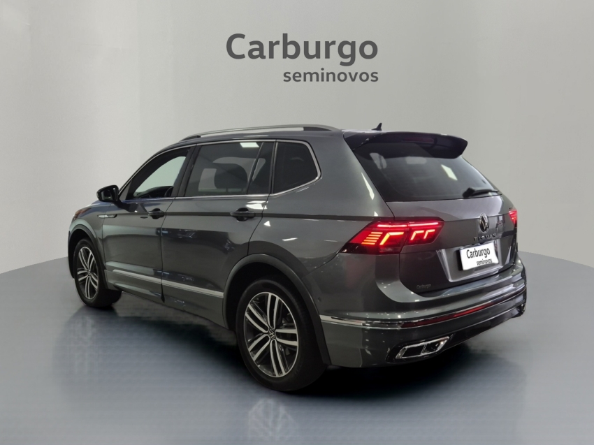 Volkswagen-TIGUAN-2.0 300 TSI GASOLINA ALLSPACE R-LINE AUTOMÁTICO