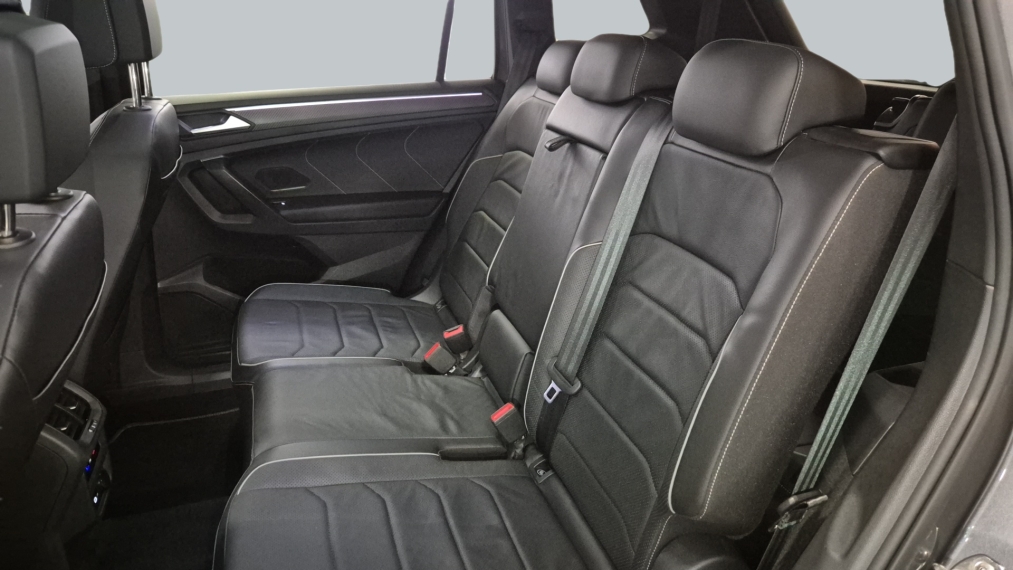 Volkswagen-TIGUAN-2.0 300 TSI GASOLINA ALLSPACE R-LINE AUTOMÁTICO