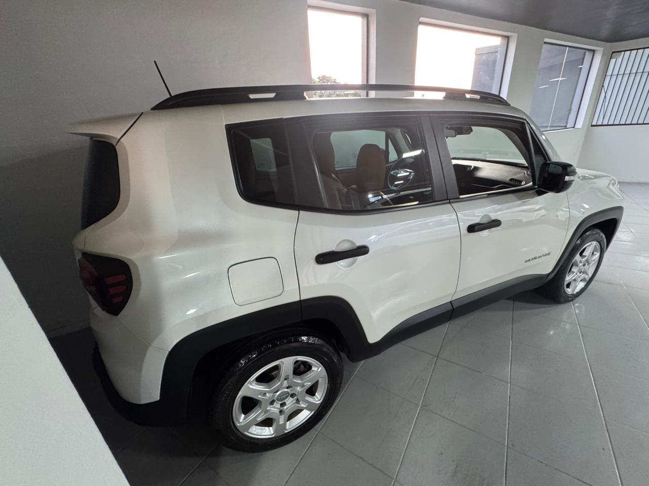 Jeep-RENEGADE-Renegade T270 1.3 TB 4x2 Flex Aut.