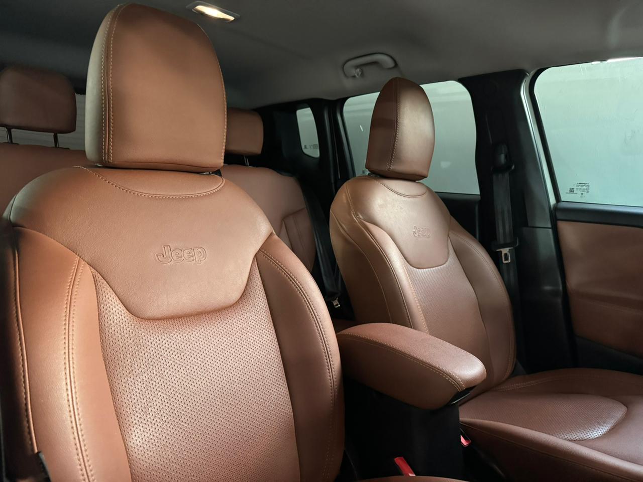 Jeep-RENEGADE-Renegade T270 1.3 TB 4x2 Flex Aut.