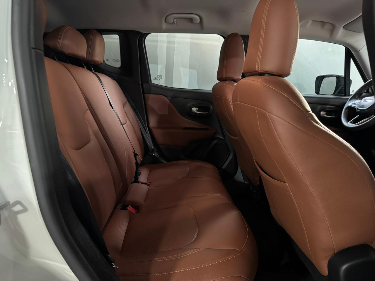 Jeep-RENEGADE-Renegade T270 1.3 TB 4x2 Flex Aut.