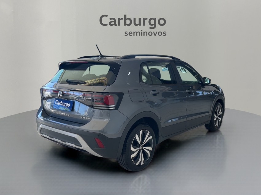 Volkswagen-T-CROSS-1.0 200 TSI TOTAL FLEX AUTOMÁTICO