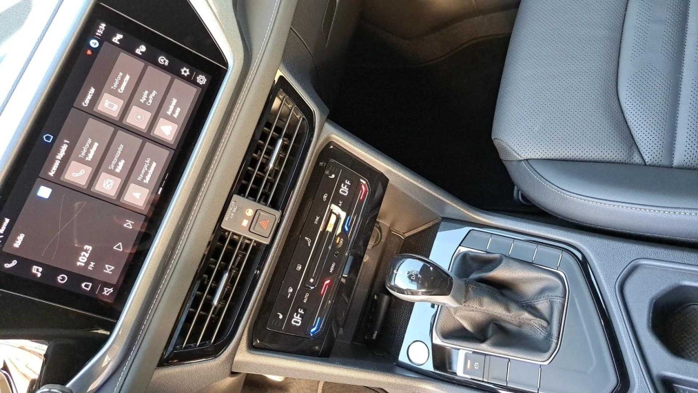 Volkswagen-TAOS-1.4 250 TSI TOTAL FLEX HIGHLINE AUTOMÁTICO