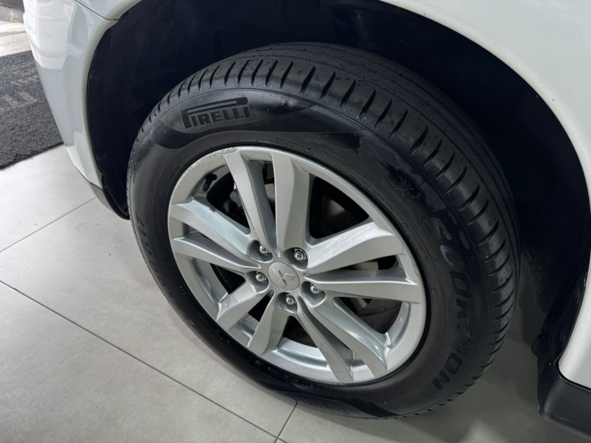 Mitsubishi-ASX-2.0 4X2 16V GASOLINA 4P MANUAL