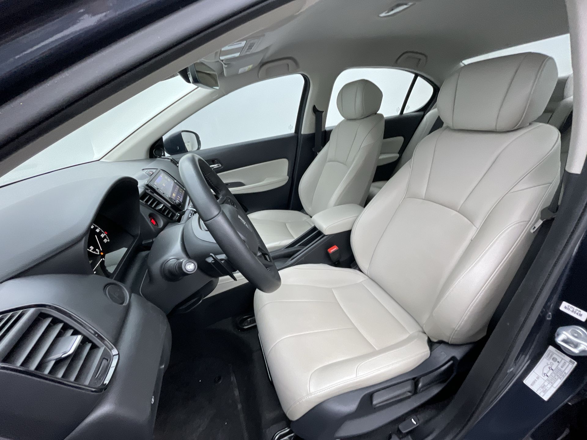 Honda-CITY-CITY 1.5 I-VTEC FLEX HATCH TOURING CVT