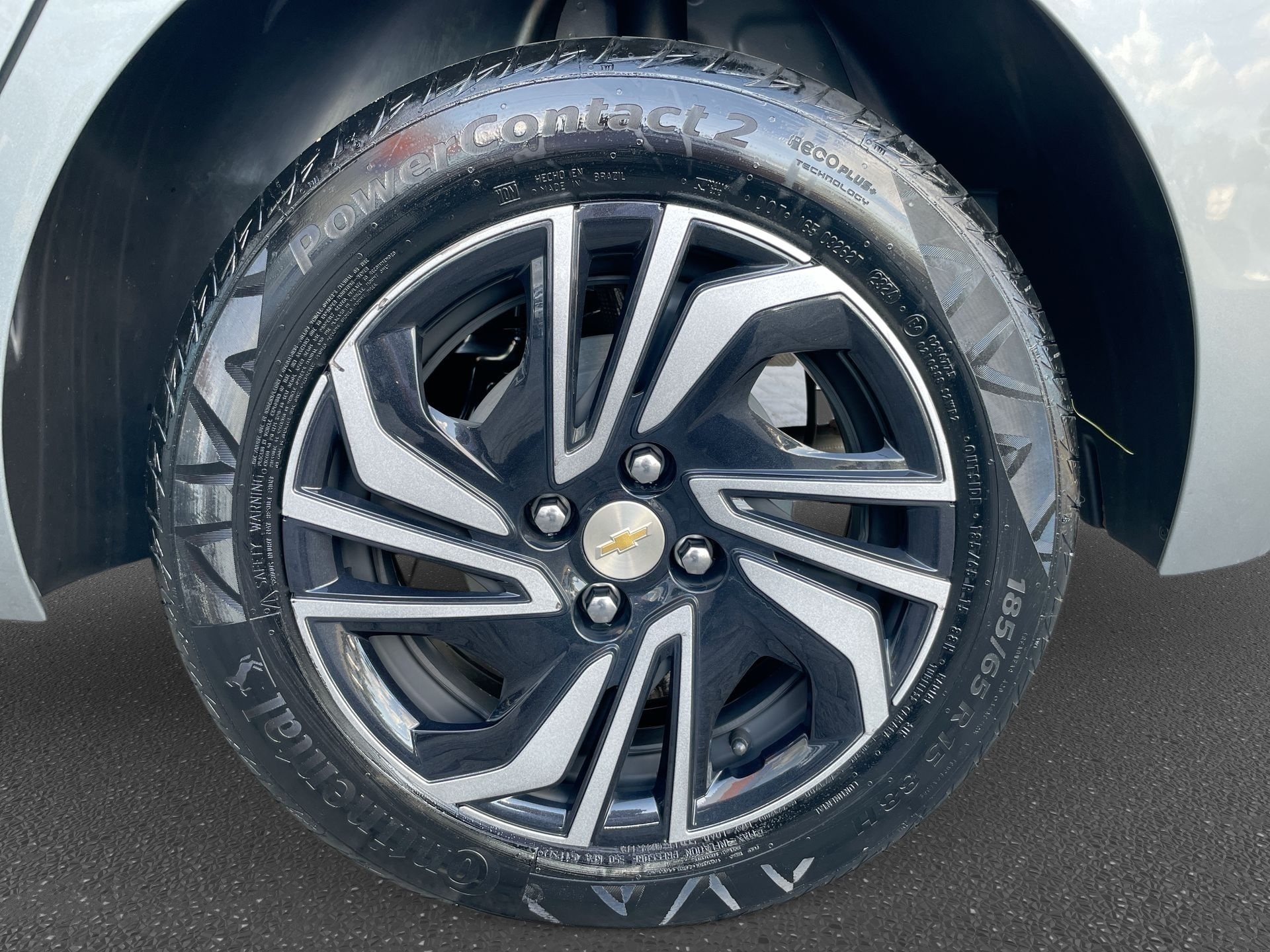 GM - Chevrolet-ONIX-ONIX HATCH LT 1.0 12V TB Flex 5p Aut.
